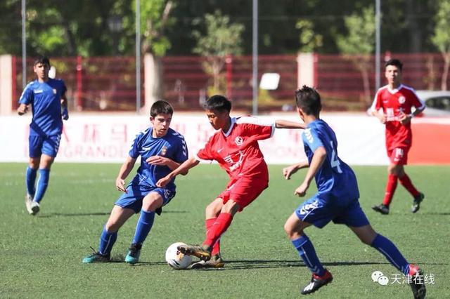  RB莱比锡青训小将首秀惊艳全场  